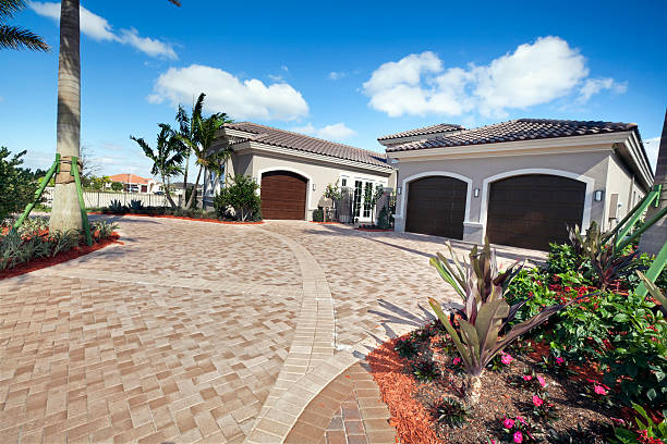 Best Residential Driveway Paver Services  in Loch Lomond, VA